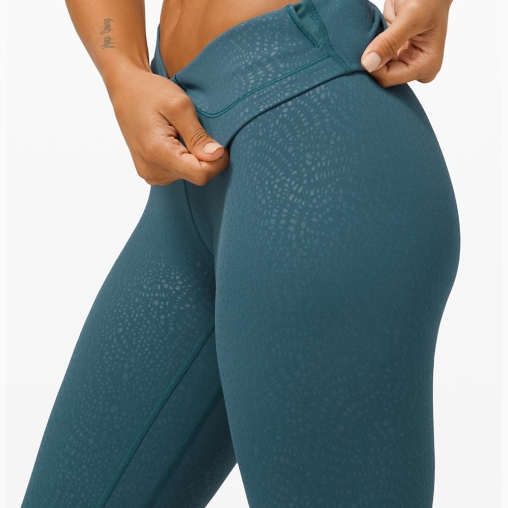 Lululemon Align Pant 25” * Bermuda Teal - Picture 6 of 7